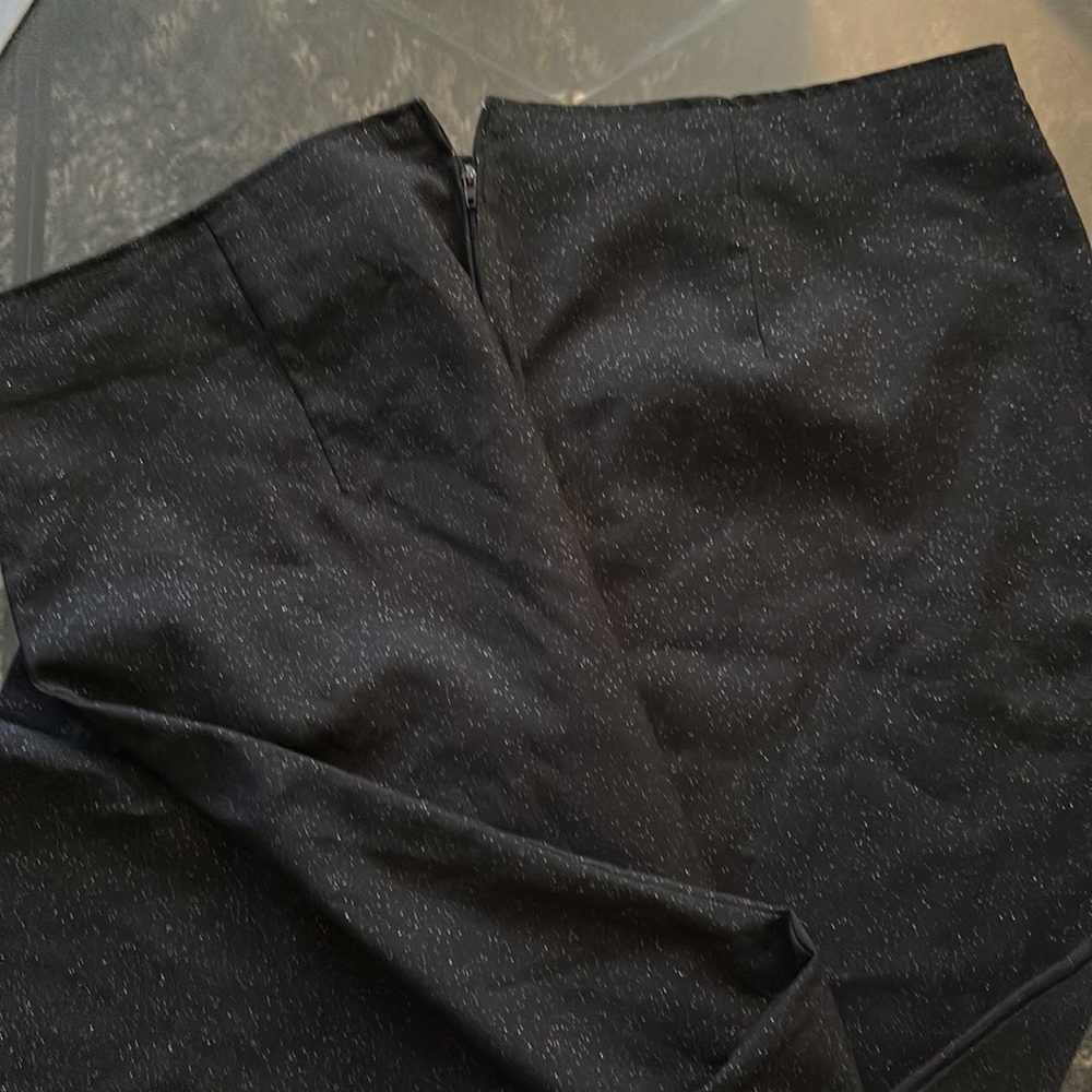 Black with gold sparkles dress slacks size 18 women - Picture 2 of 2